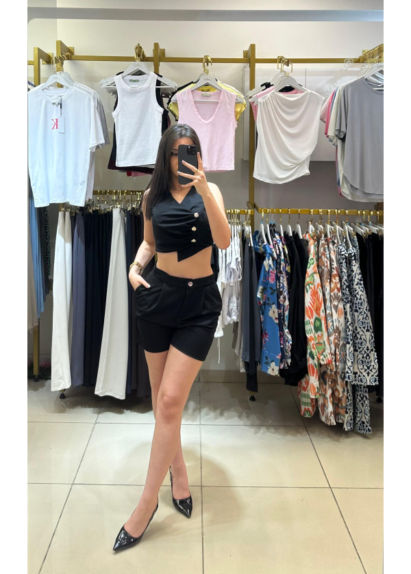 SİYAH RENK DÜGME DETAYLI ASİMETRİK YELEK SHORT TAKIM